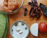 Foto del paso 1 de la receta: Mixiotes de pollo con nopales