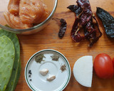 Foto del paso 1 de la receta: Mixiotes de pollo con nopales