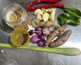 Foto langkah ke 2 dari resep Ayam Goreng Rempah.