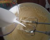 Foto langkah ke 3 dari resep Topo Butter Cake.