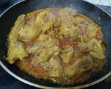 A picture of step 3 of Goan Chicken Curry.