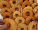 Foto langkah ke 7 dari resep Donat empuk ga ribet.
