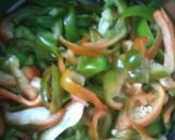 પિઝા (pizza recipe in Gujarati) રેસીપી સ્ટેપ3ફોટો