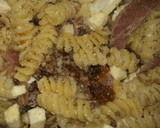 Foto del paso 6 de la receta: Pasta con tomate seco, jamón y queso