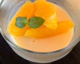 Foto del paso 6 de la receta: Postre ligero de crema y jugo de naranja 🍊