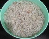 Foto langkah ke 1 dari resep Teri Sambal Kering.