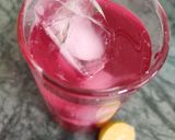 A picture of step 4 of Minty Lemony Rose Mojito.