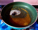 A picture of step 3 of Almond Brittle Coffee.