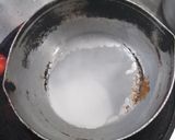 A picture of step 2 of Green Curry Chicken in Young Coconut.