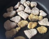 Foto del paso 2 de la receta Tintorera con guisantes en amarillo