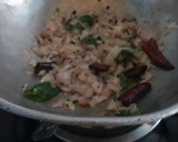 முட்டை கோஸ் பொரியல் / MUTTAIKOSE PORIYAL RECIPE IN TAMIL ரெசிபி ஸ்டேப் 2 புகைப்படம்