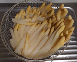 Foto del paso 5 de la receta: Espárragos blancos cocidos