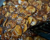 Foto langkah ke 4 dari resep Tumis baso saus tiram.