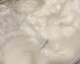 Foto del paso 2 de la receta: Postre rumano muy sencillo y merecedor.Bizcocho súper esponjoso con frambuesas