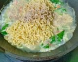 Foto langkah ke 3 dari resep Mie Rebus Sayuran.