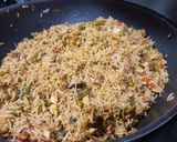 A picture of step 4 of Vegetable pulao.