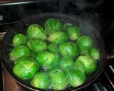 Foto del paso 1 de la receta: Repollitos de Bruselas gratinados