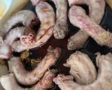 A picture of step 4 of Balsamic vinegar chicken necks -cook every part.