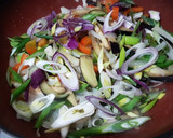 Foto del paso 4 de la receta: Fideos con salteado de vegetales