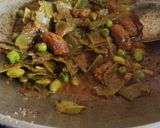 A picture of step 3 of वालपापडीची भाजी (मुठीये घालून).