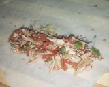 A picture of step 5 of Chicken Spring roll.