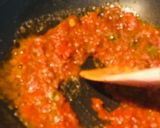 A picture of step 4 of Bengali: Koii Machher Tel-Jhal.