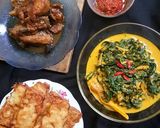 Foto langkah ke 7 dari resep Sayur daun singkong / daun singkong kuah santan, kuah kuning.