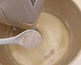 Foto langkah ke 3 dari resep PUKIS menul, super lembut + ga seret.