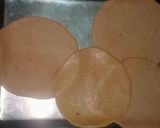 अजवाइन की पूरी (Ajwain ki puri recipe in hindi) रेसिपी चरण 2 फोटो