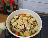 Foto langkah ke 8 dari resep Sapo Tahu Rumahan Karya Anindya.