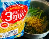 Hình bước làm 2 của món Nui Nấu Tôm & Rau Xanh