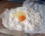 Foto del paso 2 de la receta: Pescado frito con ensalada de cous cous