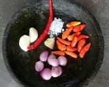 Foto langkah ke 3 dari resep Tongkol Terong Pedas Kuah Santan.
