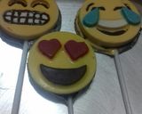 Foto del paso 3 de la receta: Emojis de chocolate