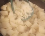 Foto del paso 1 de la receta: Pastel de carne y papa con costra de queso y perejil