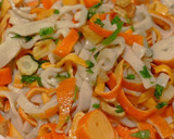 Foto del paso 4 de la receta: Surimí de cangrejo y salmón al ajillo