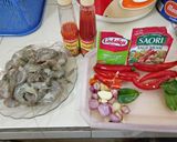 Foto langkah ke 2 dari resep Udang Saus Padang.