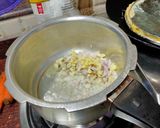 A picture of step 1 of Broccoli soup.