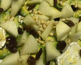 Foto del paso 6 de la receta: Ensalada de frutos frescos y secos, con queso de cabra