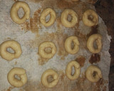 Foto del paso 4 de la receta: Rosquillas fritas y horneadas