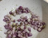 Foto langkah ke 2 dari resep Cumi tumis bawang.