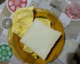 A picture of step 8 of Omelet Sandwich.