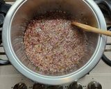 Foto del passaggio 2 della ricetta Gelatina di trifoglio rosso