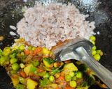 A picture of step 3 of Red Rice Kanda Batata Poha.