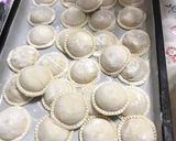 Foto del paso 9 de la receta: Sorrentinos de Pollo y puerro