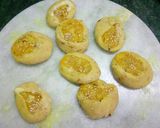 A picture of step 8 of Pinwheel samosa.