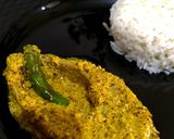 A picture of step 7 of "Sorshe ilish Bhappa"(steamed hilsa with mustard sauce).