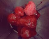 A picture of step 3 of Strawberry Shake.