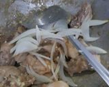 Foto langkah ke 3 dari resep Ayam saus mentega.