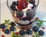 Foto del paso 3 de la receta: Postre de frutos rojos y yogur